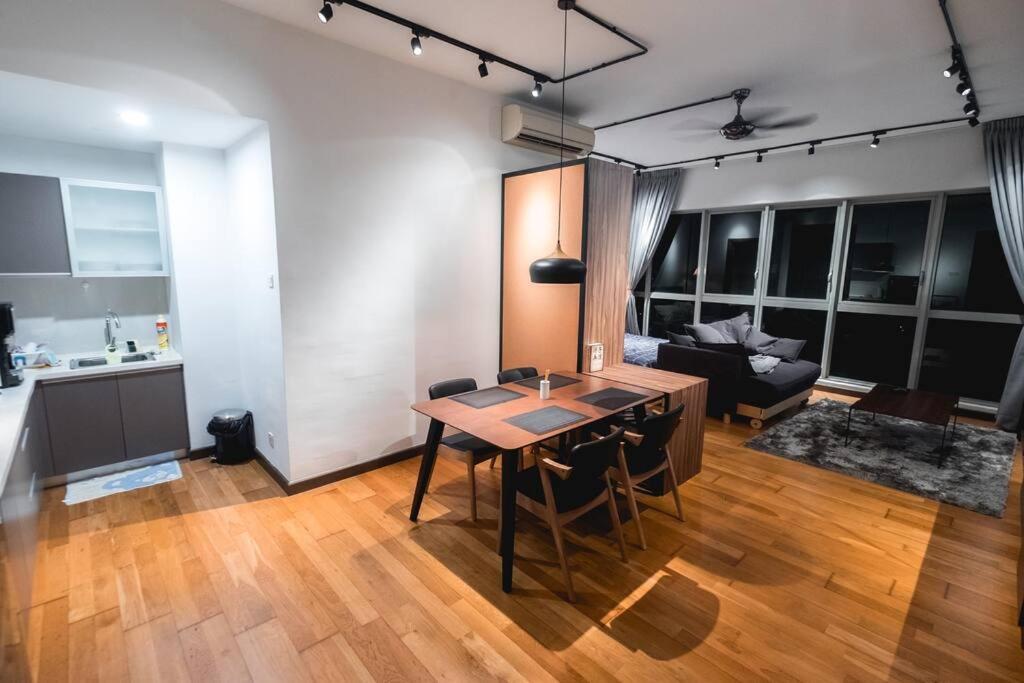 Modern @ Kuala Lumpur, Regalia Apartment